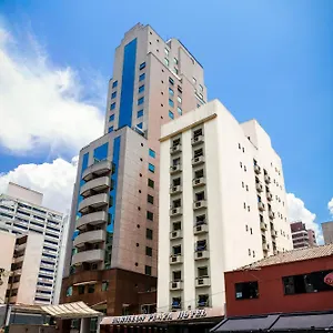 Hotel Carillon Plaza